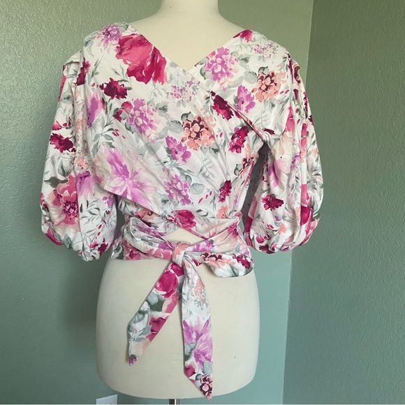 Express Floral Puff Sleeve Top with Tie Back - Picture 4 of 8
